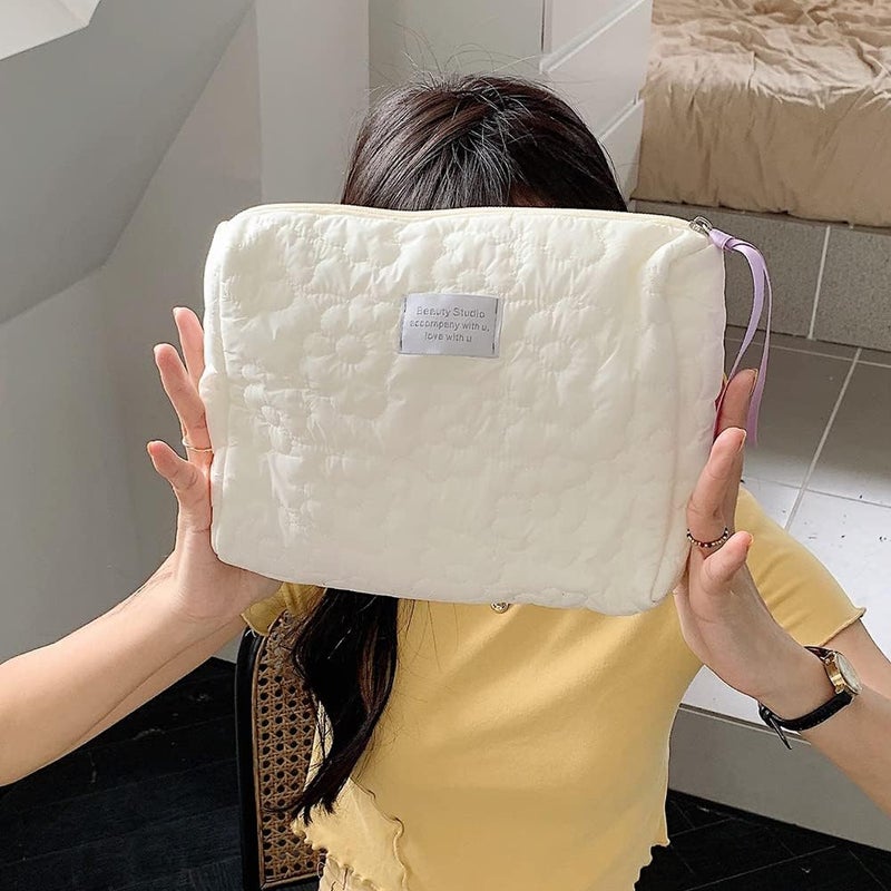 Juoxeepy Cotton Makeup Bag Large Travel Cosmetic Bag Quilted Cosmetic Pouch Coquette Aesthetic Floral Toiletry Bag - Image 4