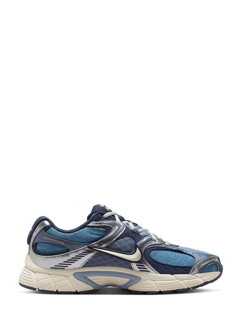 Nike V5 Runner  - Image 1