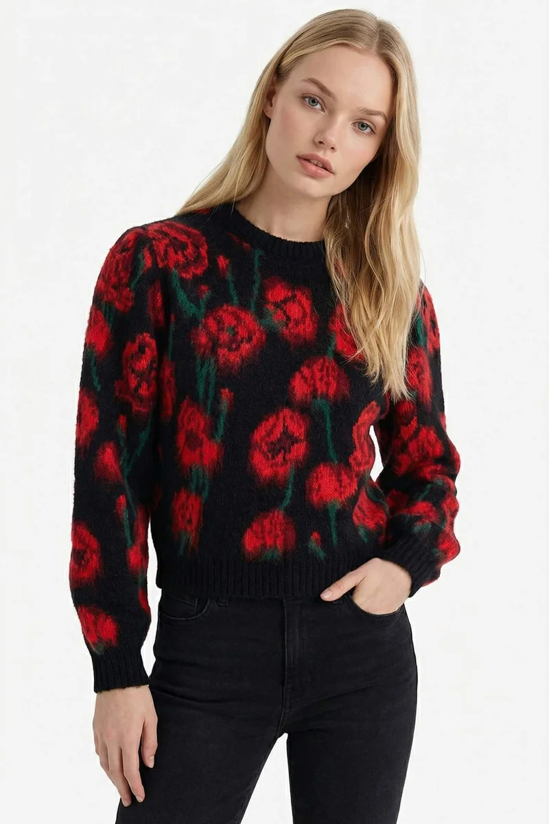 ديفاكتو Regular Fit Crew Neck Romantic Print Pullover
