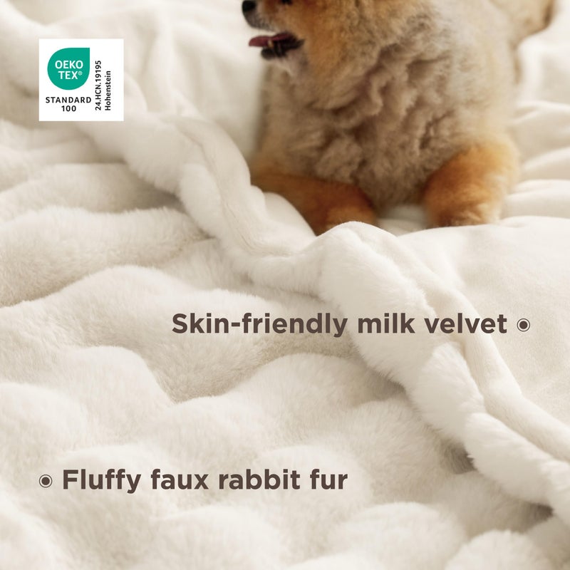 Bedsure بطانية بيدشور جنتل سوفت الفخمة من الفرو الصناعي XL، بطانية فuzzy soft bubble للكنبة والسرير، ديكور فرو صناعي للمنزل وغرفة النوم وغرفة المعيشة، هدايا دافئة ومريحة للنساء، كريمي، 50x70 بوصة - Image 3