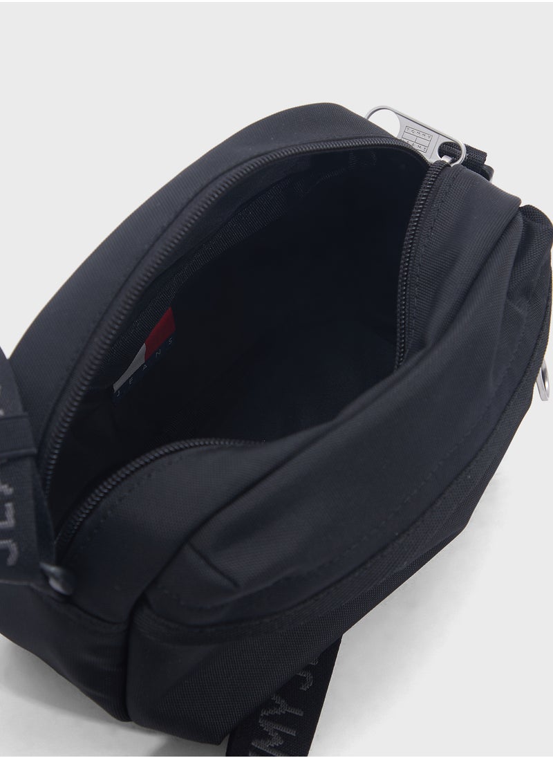TOMMY JEANS ESSENTIAL DAILY CROSSBODY BAG  - Image 5