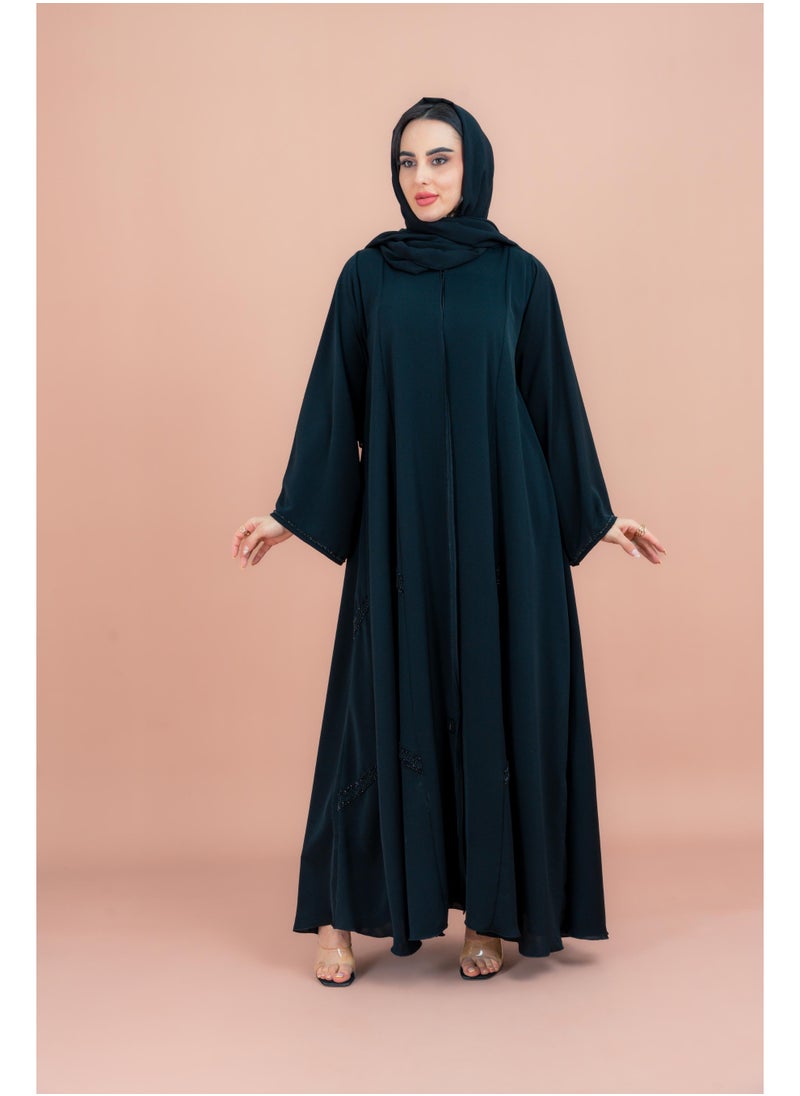 اكسا عباية كلاسيكية مع تطريز يدوي رائع  - Image 1