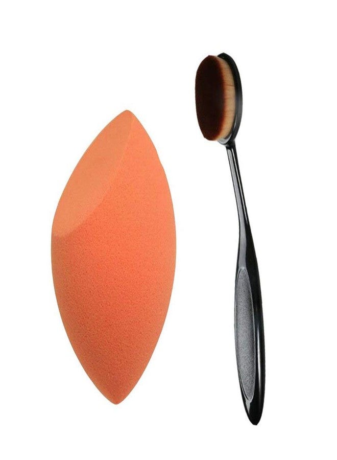 Fennec Mart Professional Oval Foundation/Highlighter Makeup Brush with Beauty Blender Puff ( Pack of 2 ) - Image 1
