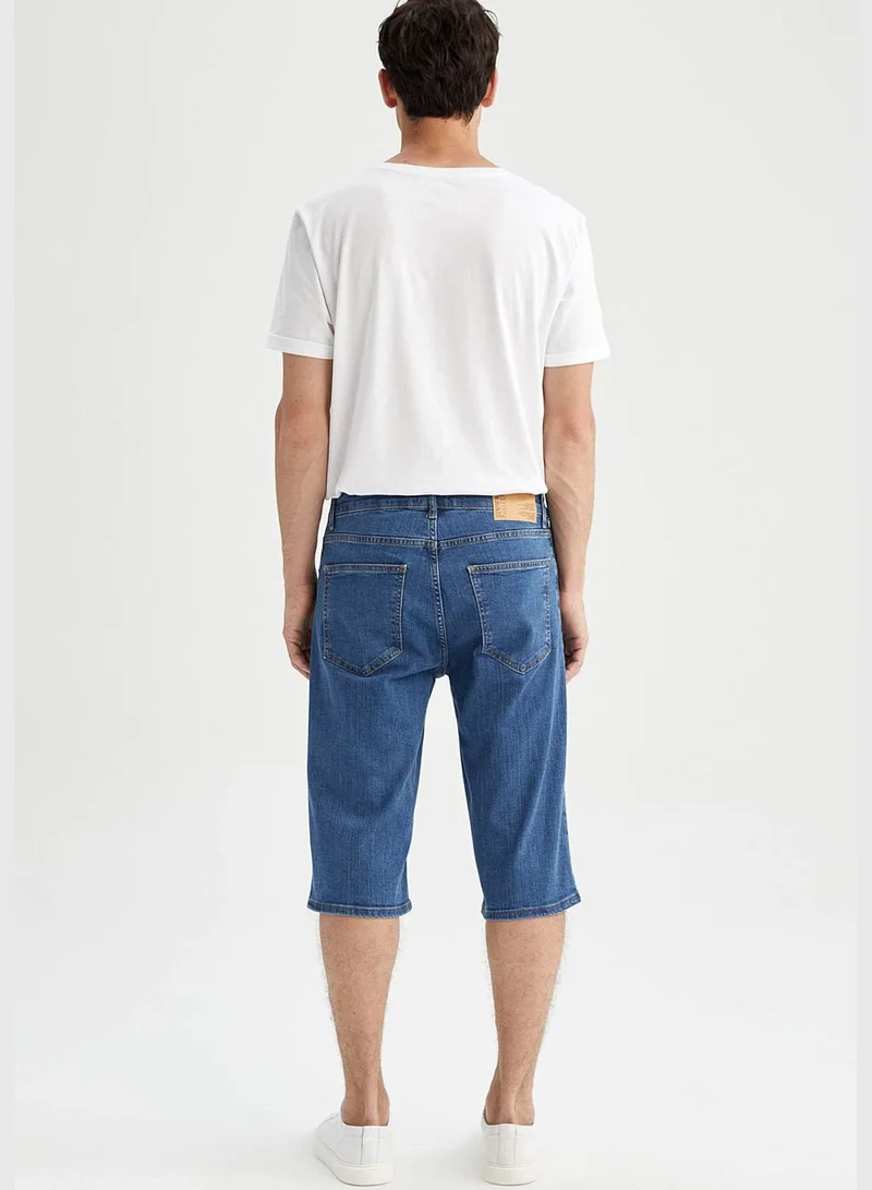 ديفاكتو Man Regular Fit Denim Bermuda