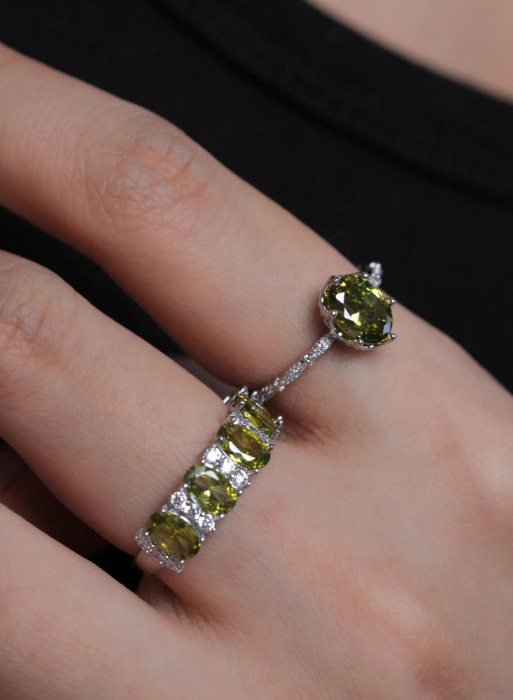 French Vintage Haute Couture Olive Green Split Ring Solitaire - Image 2