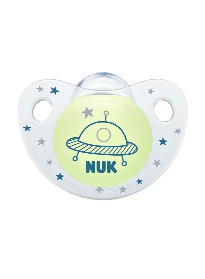 نوك لهاية سيليكون NUK Night&Day للأطفال من عمر 0 إلى 6 أشهر، قطعتان - Image 3