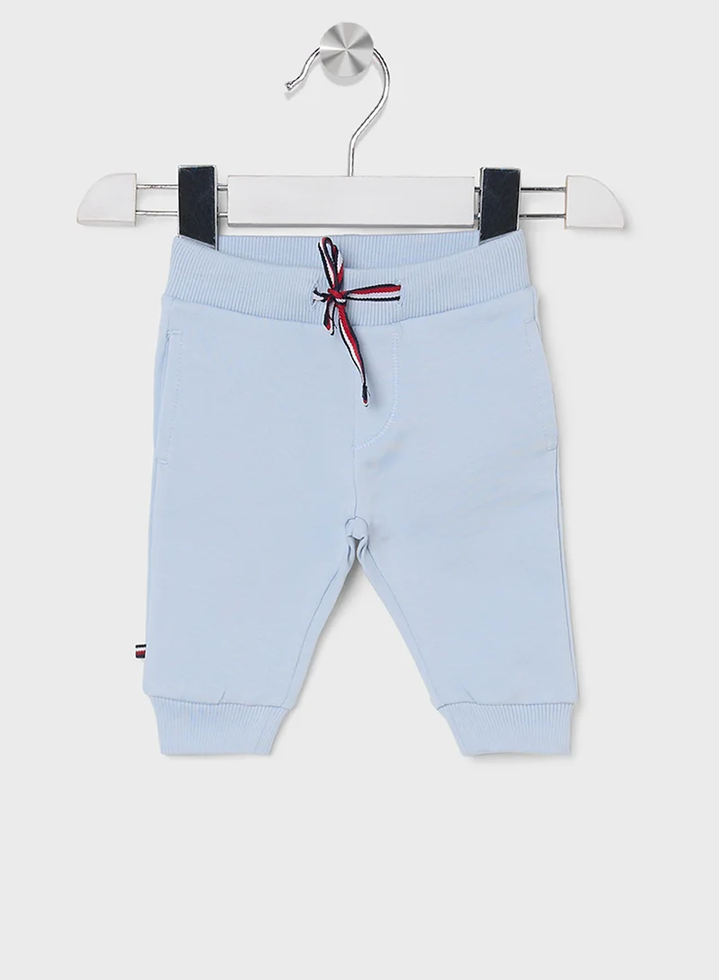 تومي هيلفيغر Infant Logo T-Shirt & & Pant Set