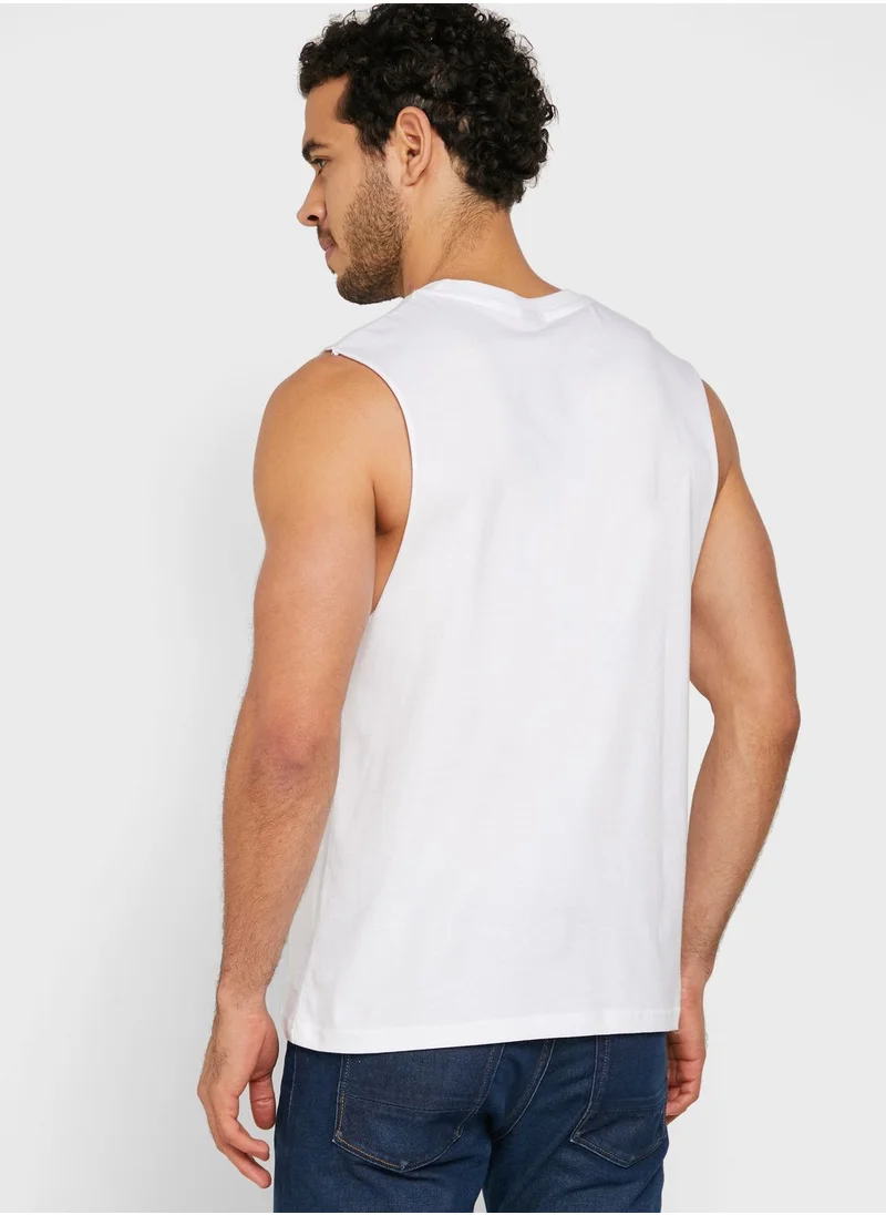 Seventy Five Basics Sleeveless Vest
