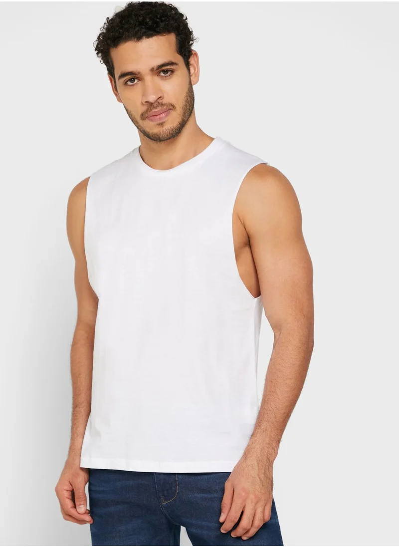 Seventy Five Basics Sleeveless Vest