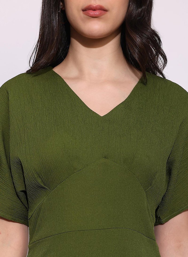 Globus Women's Olive Green Casual Dress with V Neck and A-Line Design - Image 5