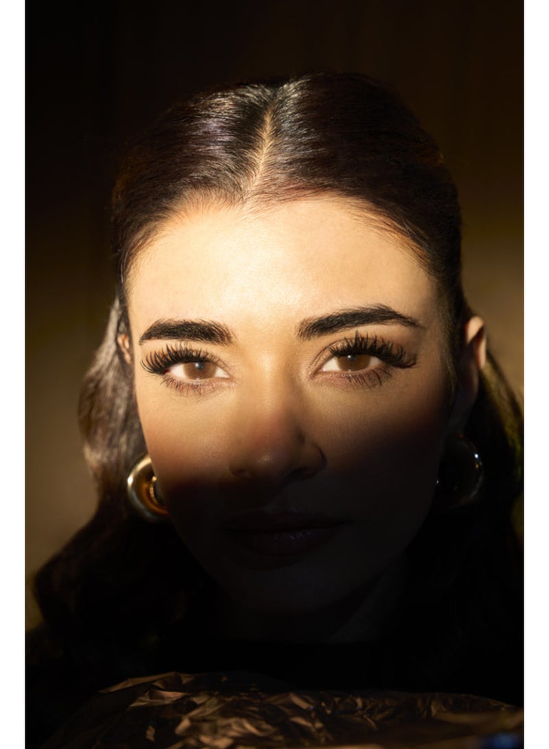 Amara Women Women's Color Contact Lens - Biscuit Monthly - Image 4