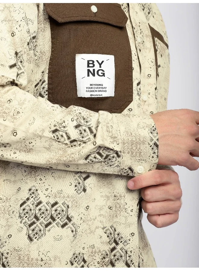 بيونغ أوفرشيرت بطبعة تجريدية بنية