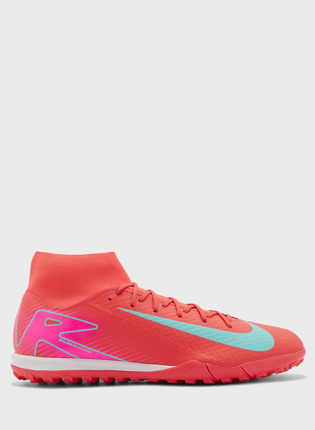 Nike Phantom VSN 2 Club DF TF for Men | Best Price Kuwait