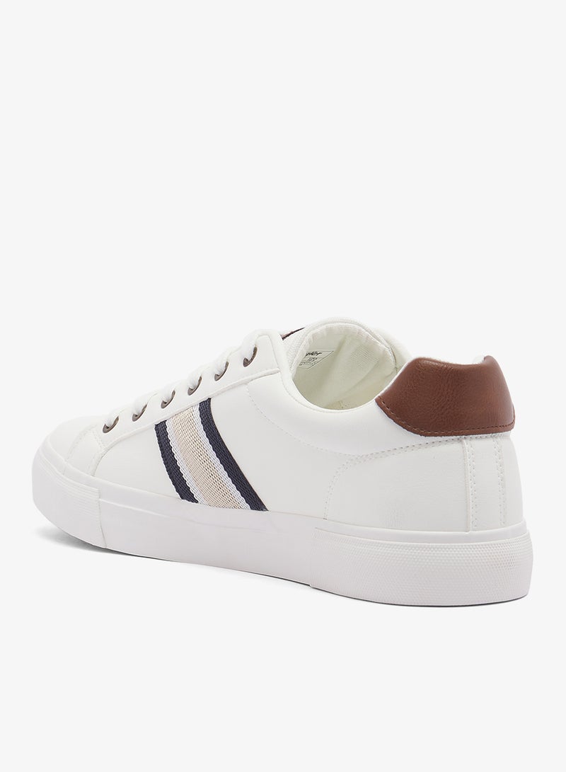 Wrangler Logan Low Top Sneakers - Image 2