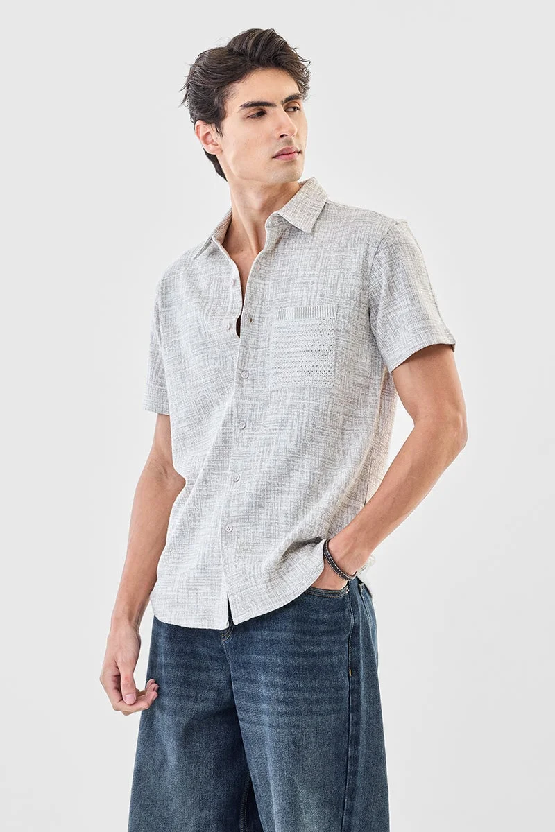 سنيتش قميص بقصة عادية بنقوش