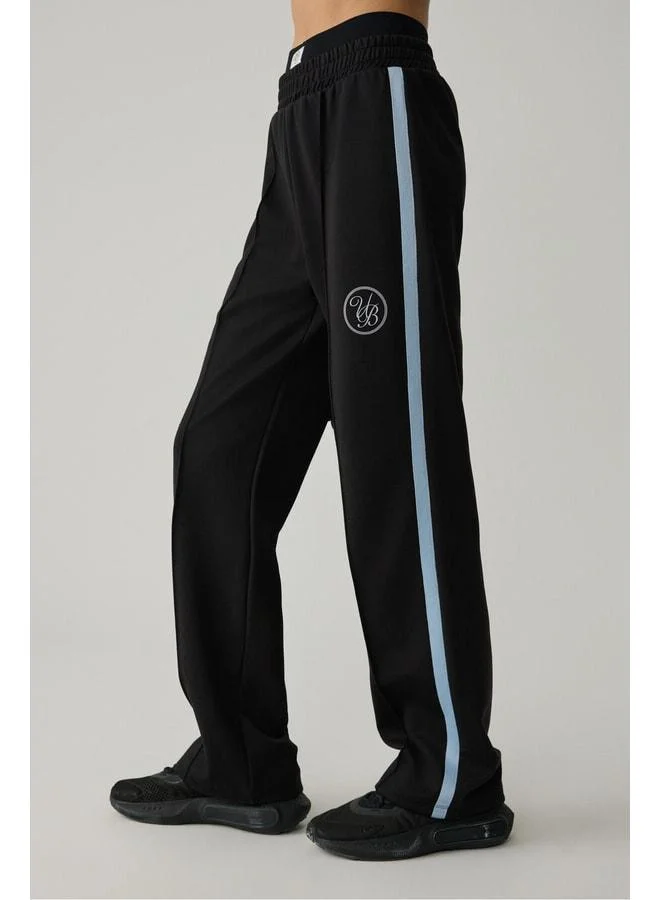 Urban Beat  Kımıko Women's Relaxed-Fit Black Sweatpants with Elastic Waist and Small Print. for Women | Best Price UAE