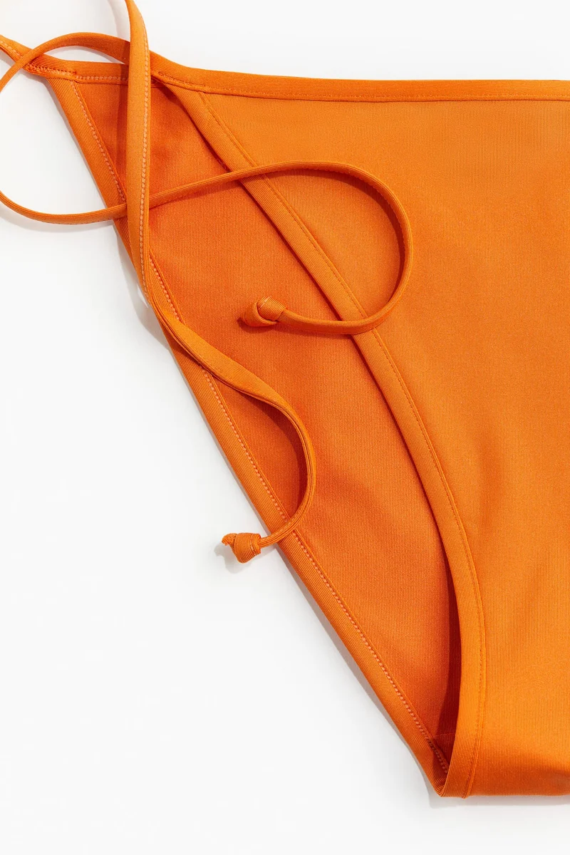 اتش اند ام سروال سباحة بربطات