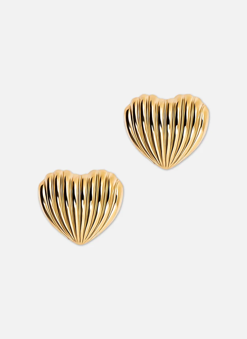 ليتشي أقراط على شكل قلب مزخرف