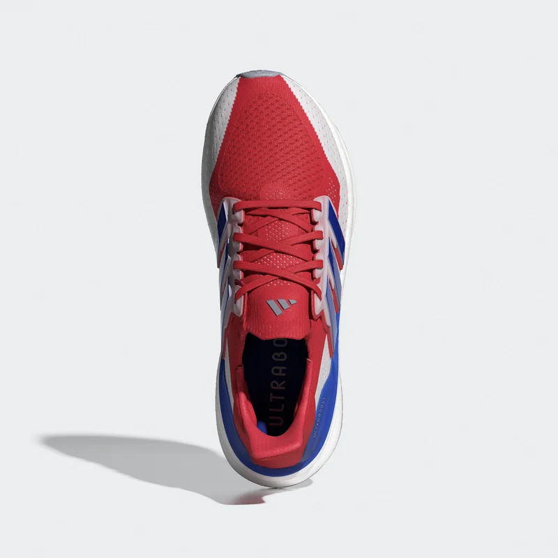 adidas ULTRABOOST 5