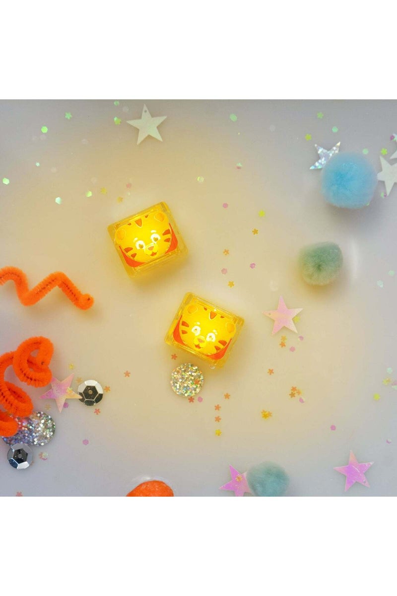 Glo Pals x Daniel Tiger bath toy Water-Activated Light-Up Cubes for Sensory Play - Image 3