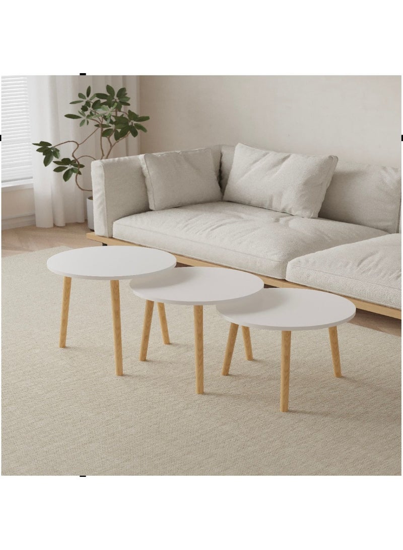 طقم طاولات قهوة دائرية 3 قطع بتصميم عصري – سطح أبيض وأرجل خشبية متين - Image 1