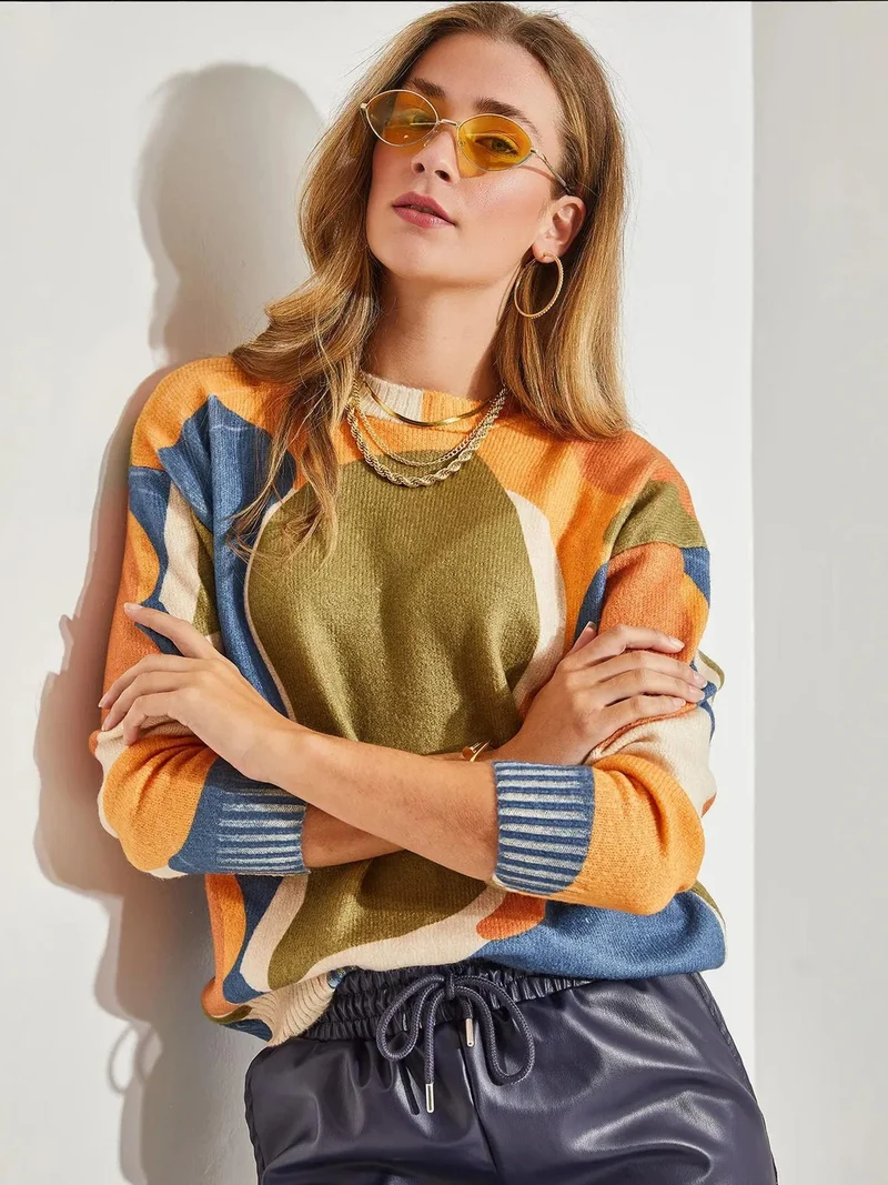 LUCCI Pattern Knit Sweater with Crew Neck