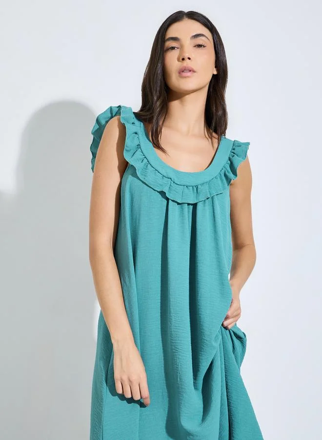 Styli Green V-Low Back Tie Ruffle Detail Slip Dress