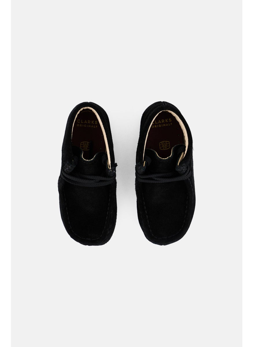 clarks Toddlers Boy Standard Wallabee Lace Up Boots, Black  - Image 3