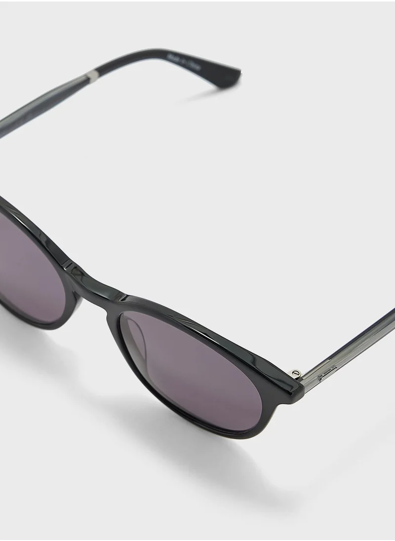 CALVIN KLEIN Wayfarer Sunglasses
