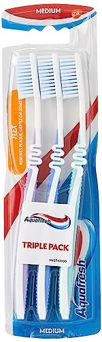 Aquafresh Toothbrush 3 Pack GSK015556 - Image 2
