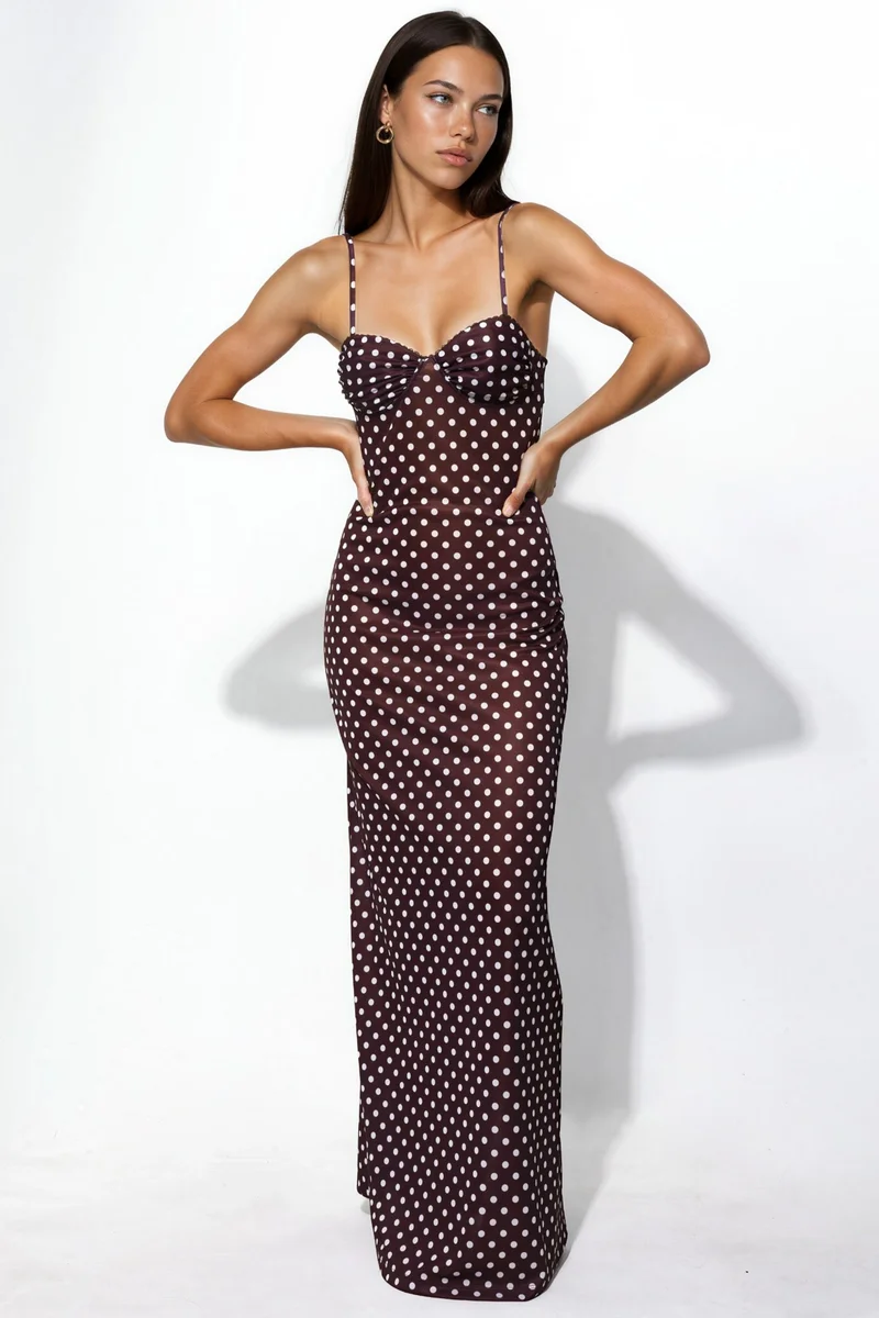هيكاب Polka Dot Maxi Dress with Heart Collar