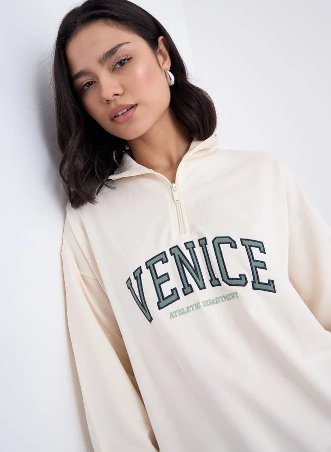 Styli Styli Cream Embroidered Longline Sweatshirt