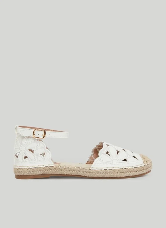 Styli White Floral Espadrille Sandals