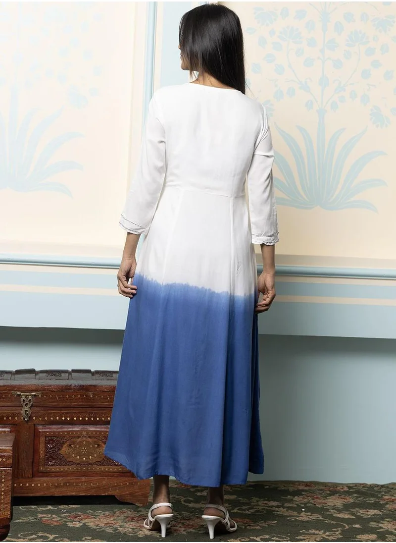 آي شين Multicolour Kurta Straight Fit Three-Fourth Sleeve Made From Rayon Featuring Self Design And Round Neck