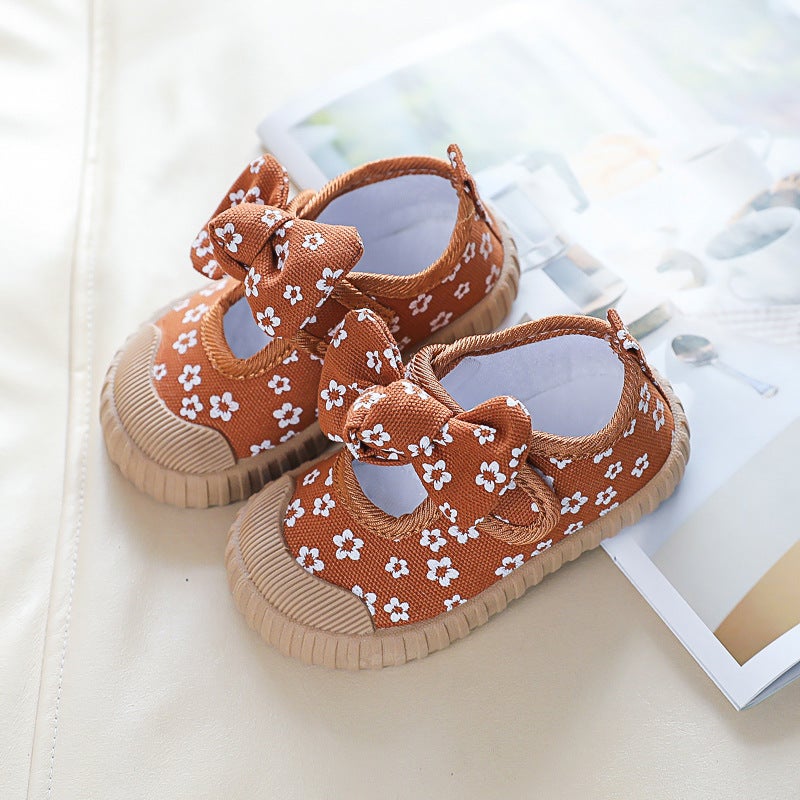 Mesh Sneakers Lightweight Flexible Sole Walking Shoes For Kids Indoor And Outdoor Activities - Image 1