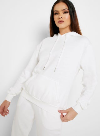 Essential Pocket Hoodie - pzsku/Z227043D6CDF5B90D69CDZ/45/_/1698931478/39f6a76a-4419-4fc6-816a-d1c131cf7c1c
