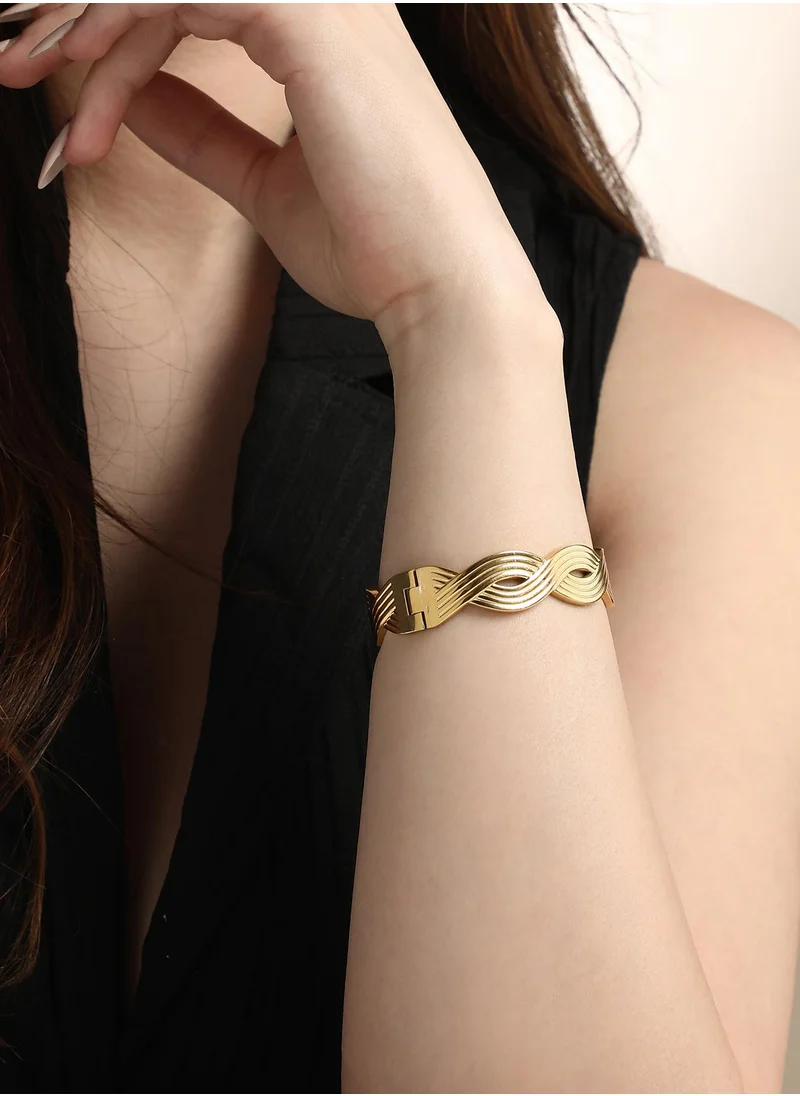 SOHI Women's The Ribbed-Twist Bangle Bracelet