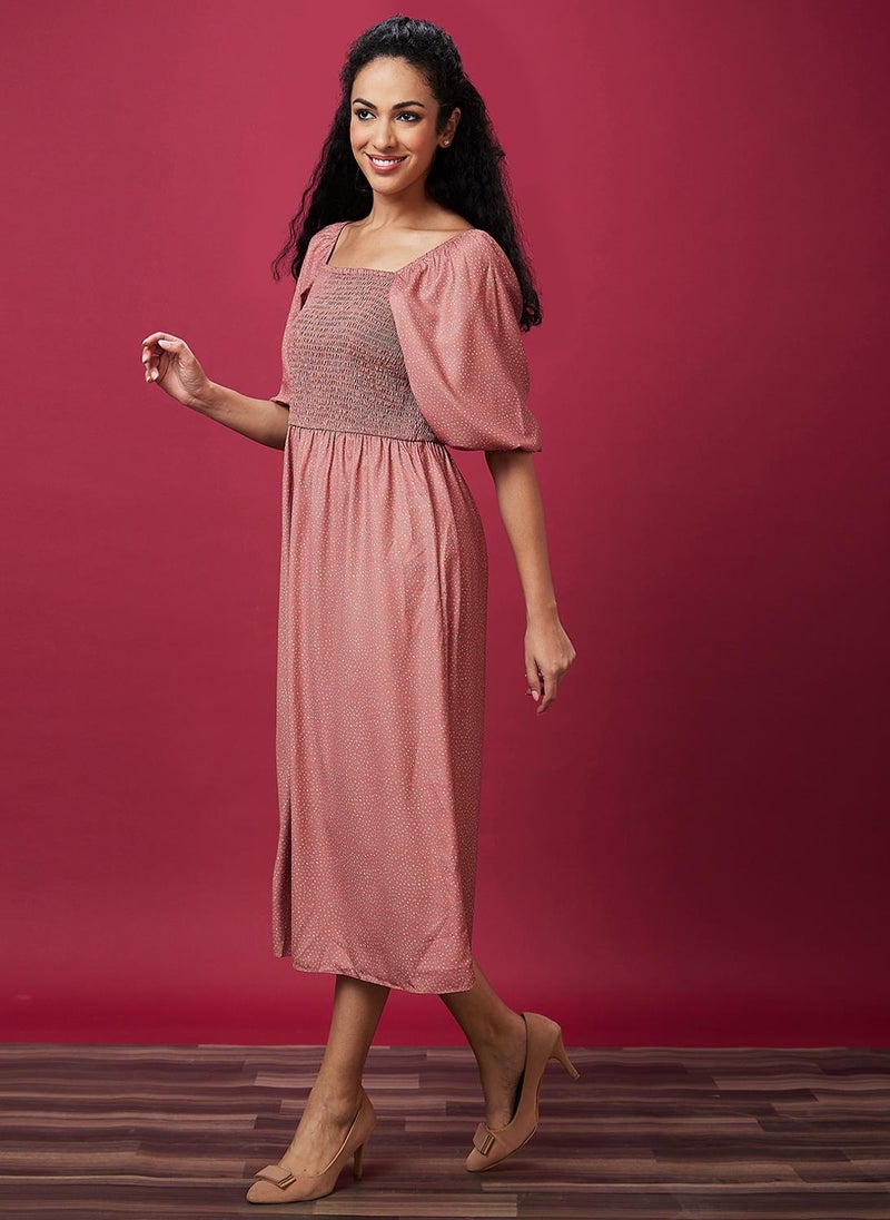 Globus Women's Dress Peach Casual with Square Neck and Puff Sleeves - Image 4