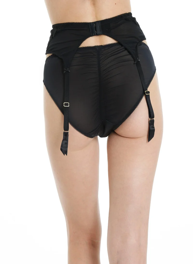 Isla & Evie Isla & Evie Black Core Suspender Belt
