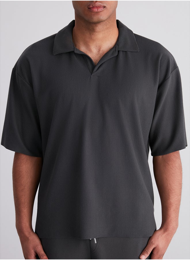 trendyol Limited Edition Smoke Oversize/Wide Textured Wrinkle-Free Ottoman Polo Neck T-Shirt TMNSS23PO00020  - Image 4
