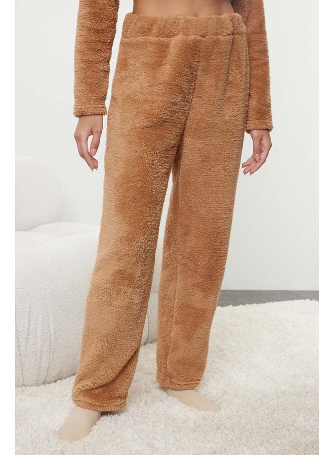 trendyol Light Brown Animal Embroidered Wellsoft Winter Knitted Pajama Set THMAW25PT00089  - Image 4