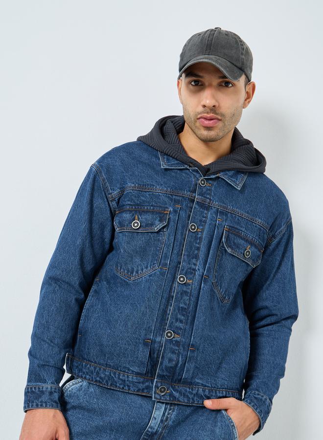 ستايلي جاكيت دنيم بأزرار بلون أزرق داكن للرجال - Image 3