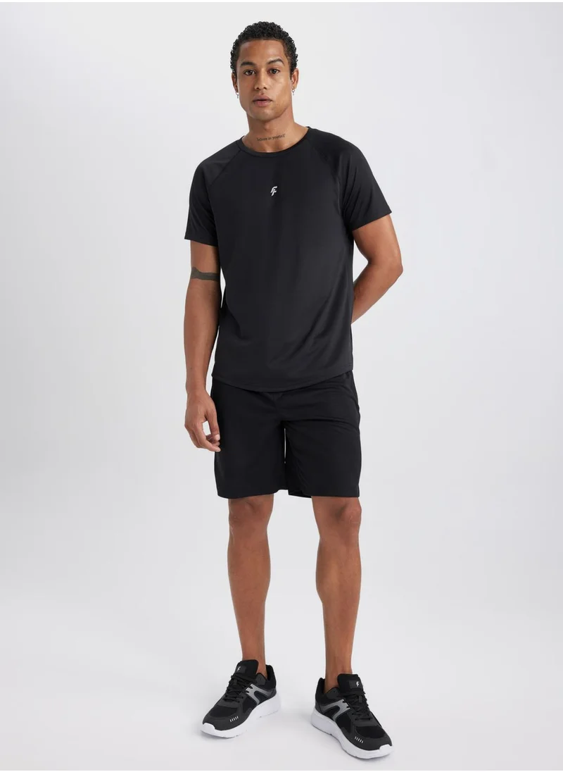 DeFacto Essential Crew Neck T-Shirt