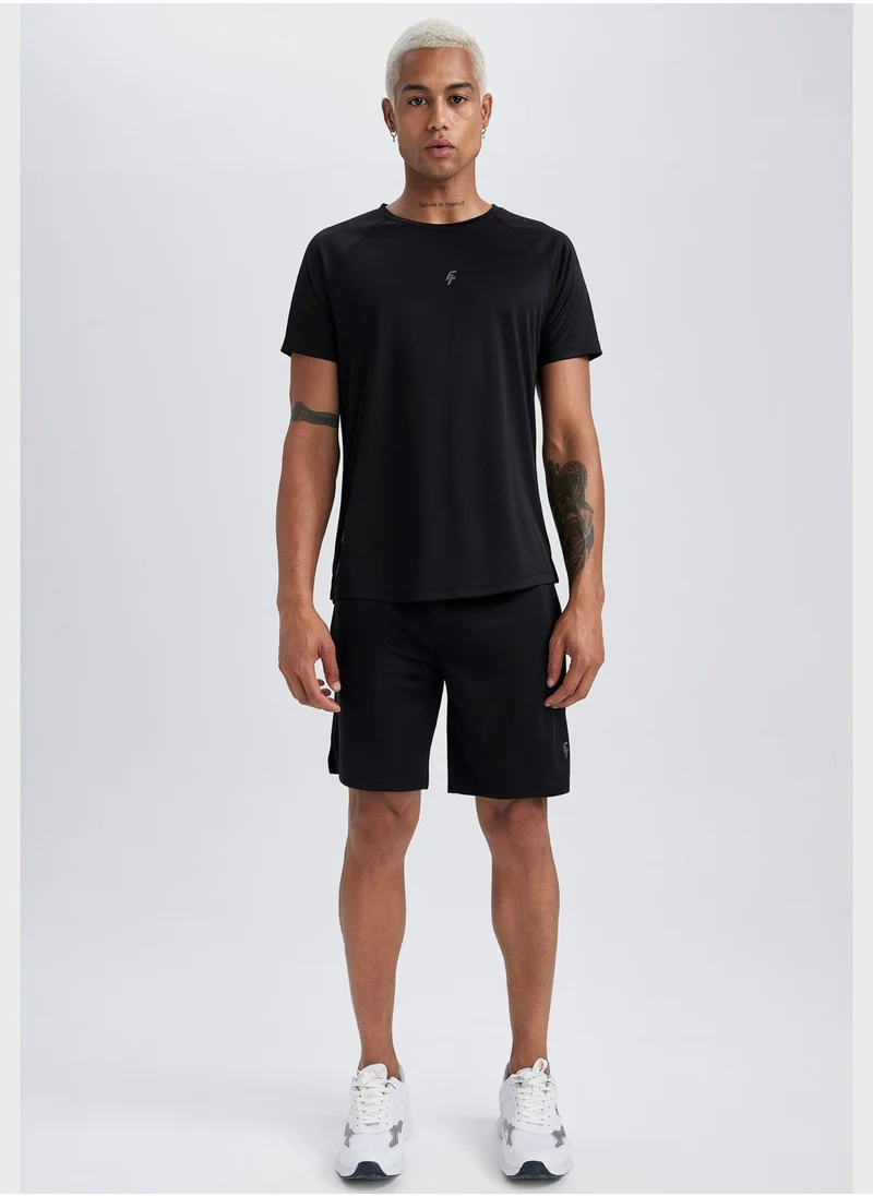 DeFacto Essential Crew Neck T-Shirt