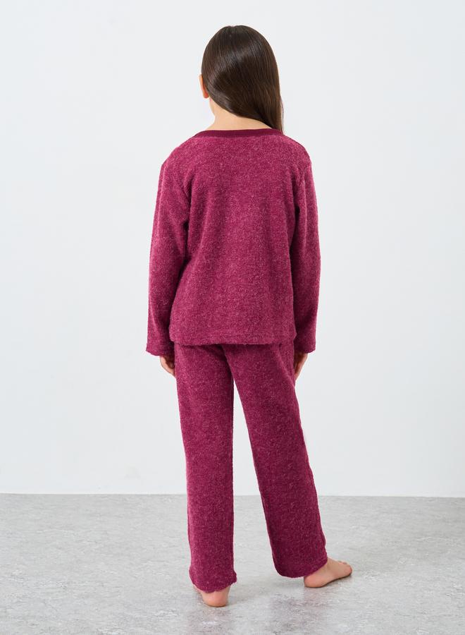 ستايلي طقم من بنطال بيجاما وبلوزة بنسيج فليس - Image 4
