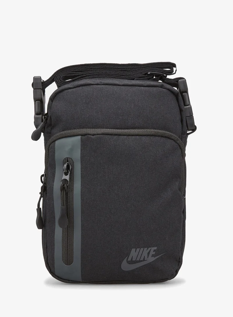 Nike Elemental Premium Crossbody Bag