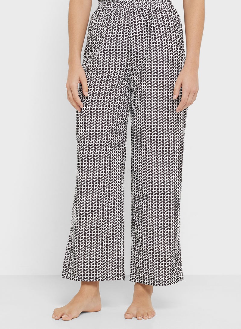 Ginger Textured Oversize Top & Pyjama Set With Frill Detail - Image 4