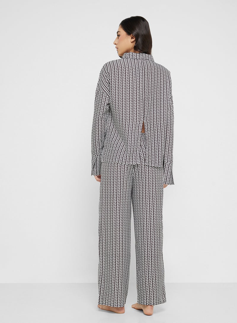 Ginger Textured Oversize Top & Pyjama Set With Frill Detail - Image 2