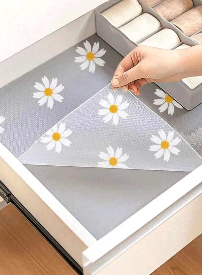 بطانه للرفوف رول كامل مقاس (45*100)cm  مقاوم للانزلاق يحمي الرفوف والاسطح من الخدوش ويحافظ على نظافتها و يمكن قصها حسب المقاس المطلوب - Image 1
