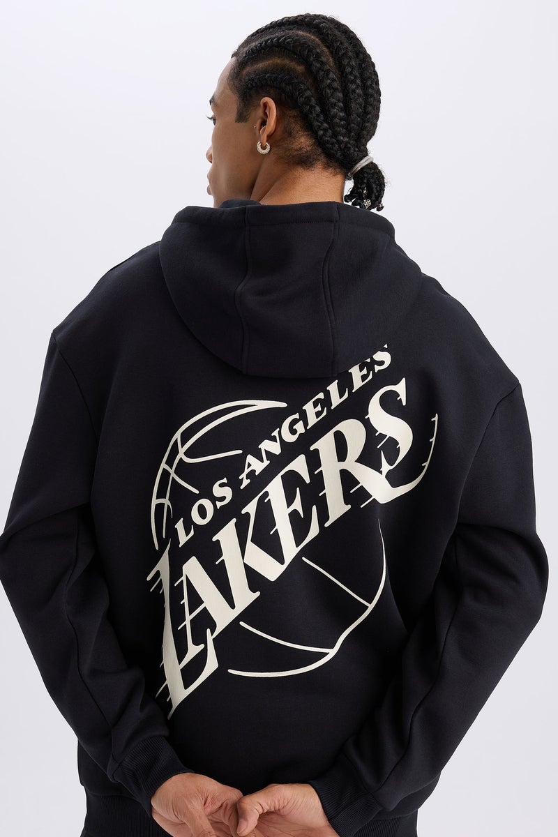 DeFacto Man DeFactoFit NBA Los Angeles Lakers Boxy Fit Hooded Thick Sweatshirt  - Image 1
